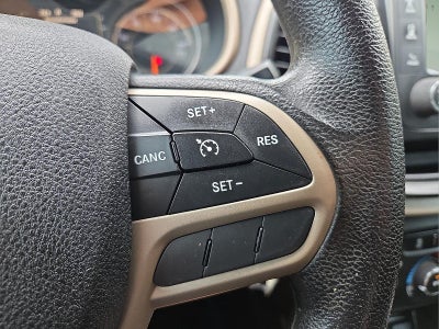 2017 Jeep Cherokee Sport