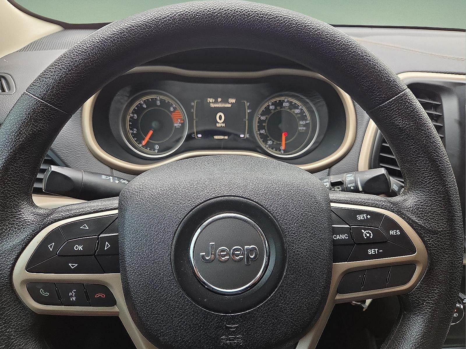 2017 Jeep Cherokee Sport