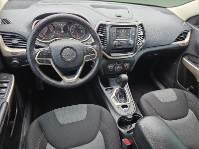 2017 Jeep Cherokee Sport