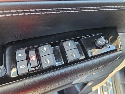 2025 Jeep Wagoneer Base