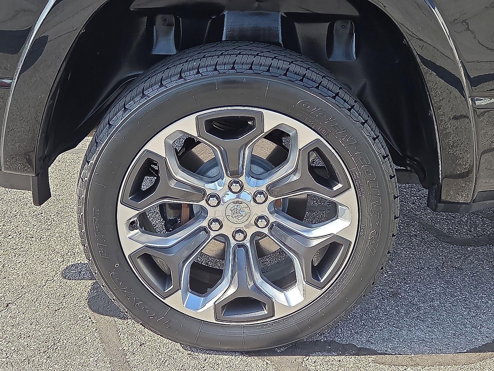 2019 RAM 1500 Limited Crew Cab 4x4 5'7" Box