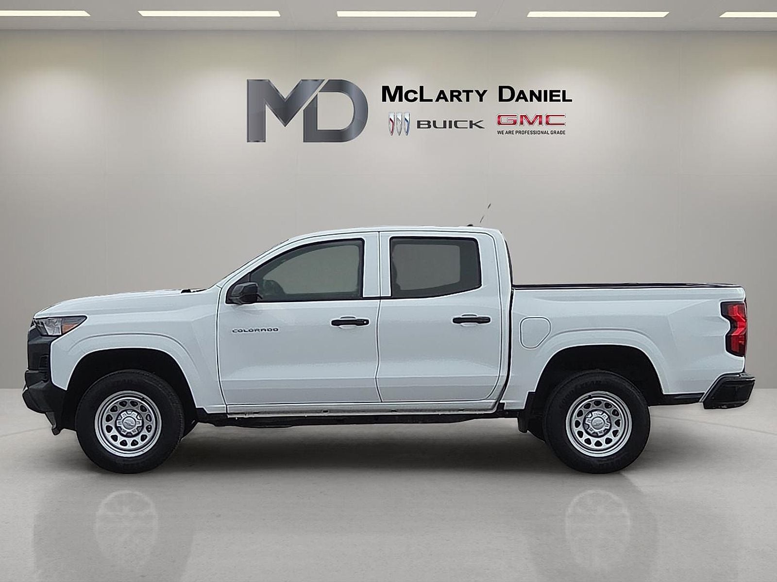 2024 Chevrolet Colorado WT