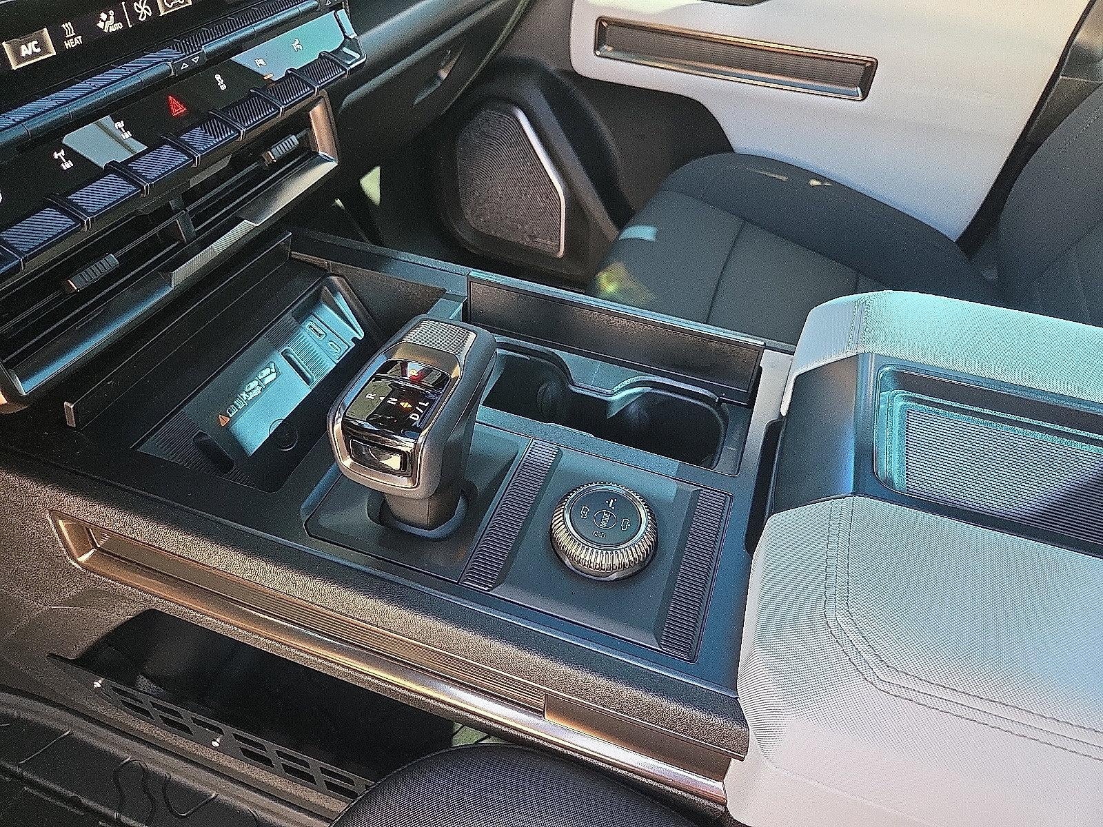 2024 GMC HUMMER EV SUV 3X OMEGA LIMITED EDITION