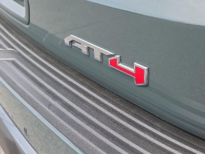 2025 GMC Yukon AT4