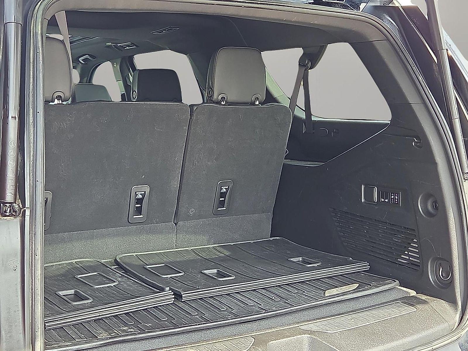 2023 GMC Yukon XL AT4