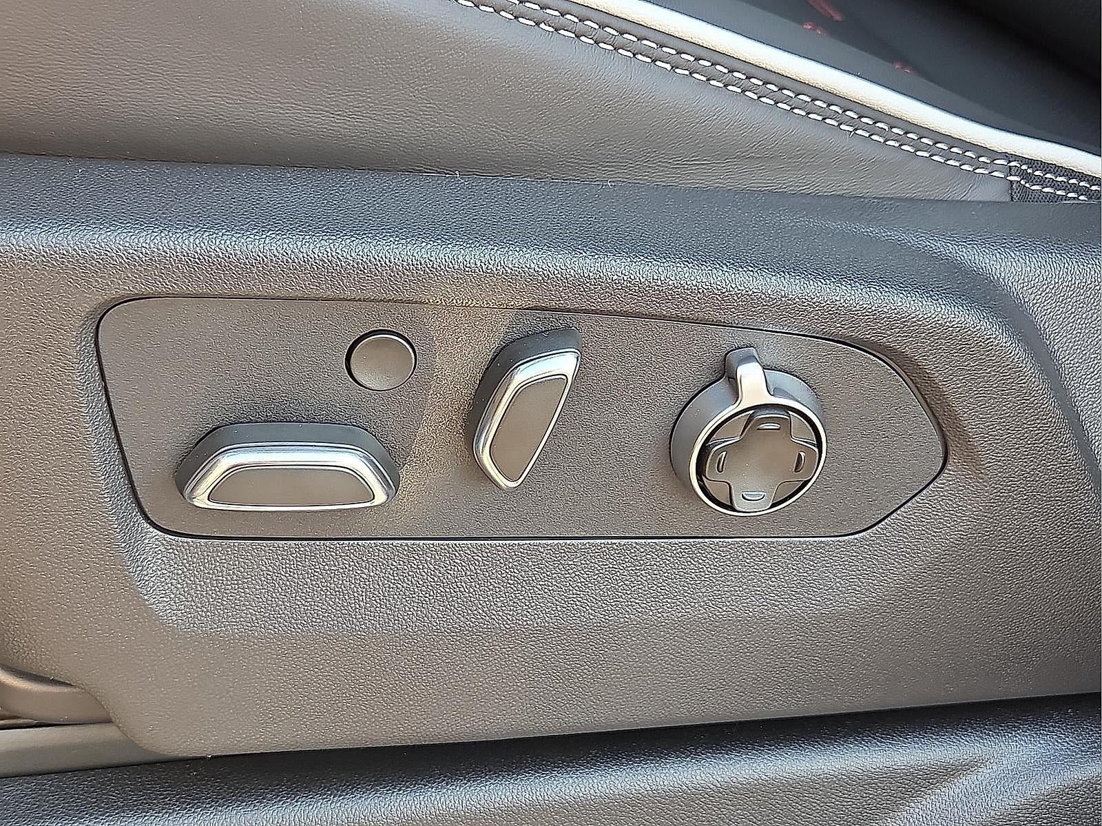 2025 GMC Yukon AT4 Ultimate