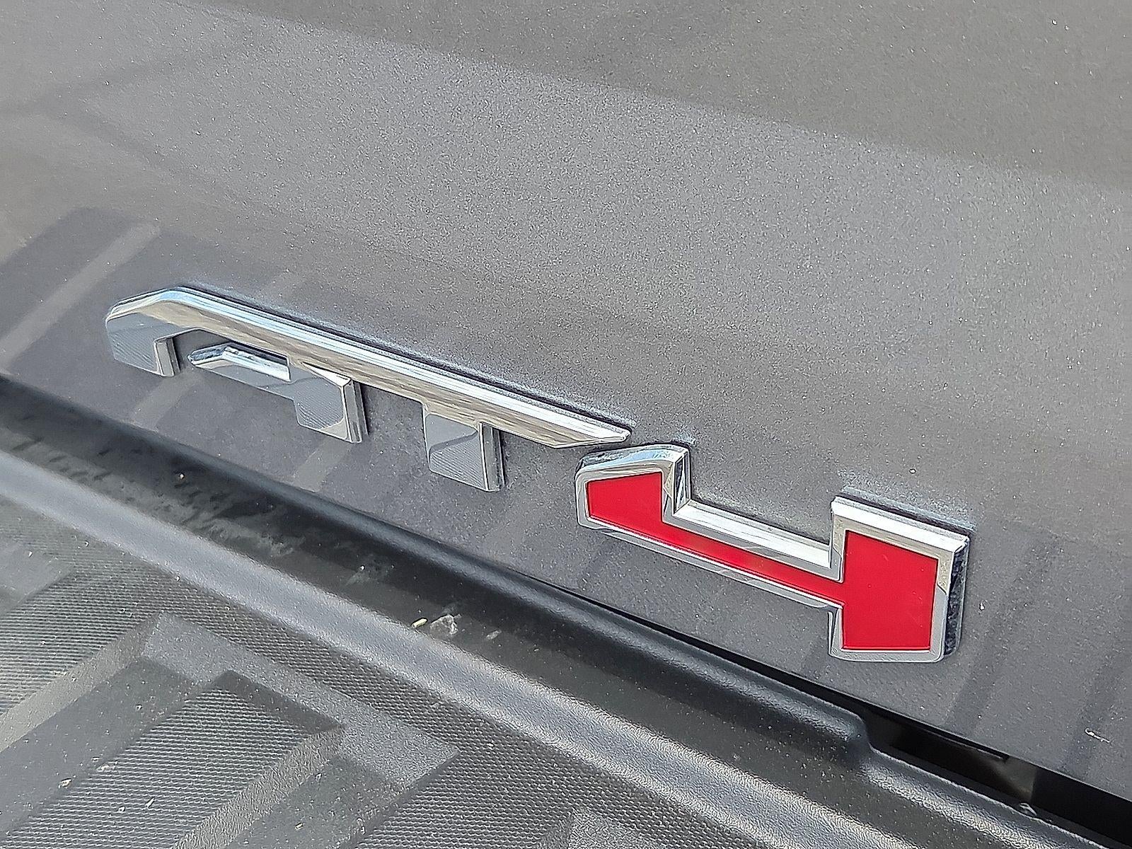 2022 GMC Canyon AT4 - Leather