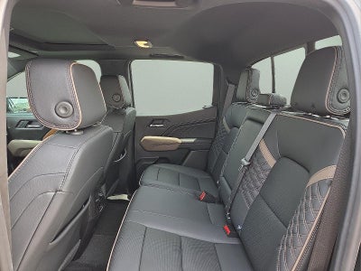 2025 GMC Canyon Denali