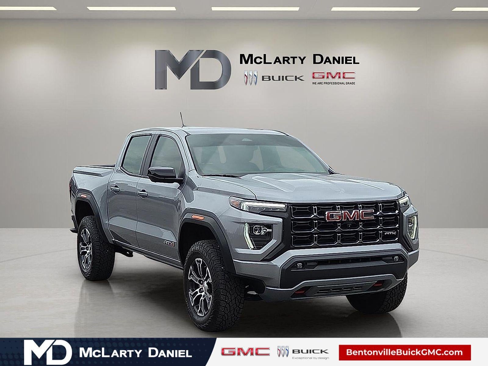 2023 GMC Canyon 4WD AT4 Crew Cab Short Box's photo