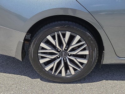 2023 Nissan Altima SV FWD