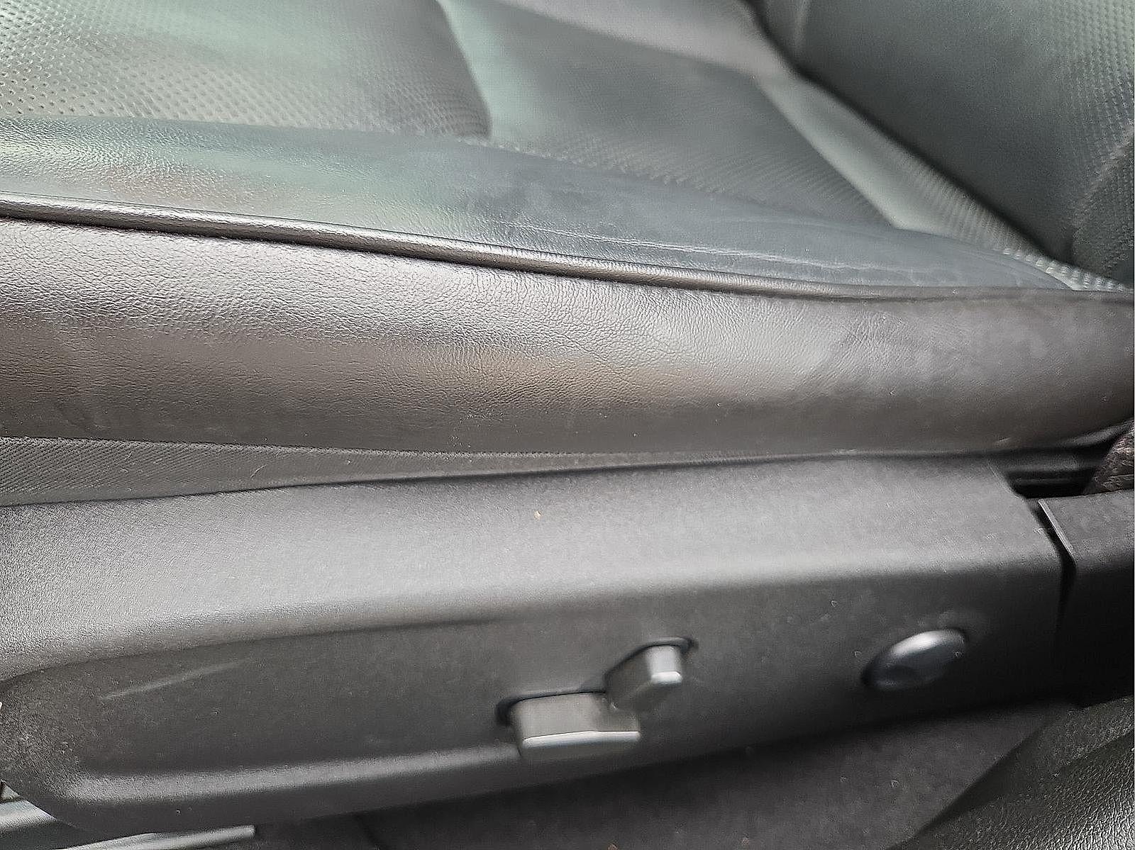 2023 Chrysler 300 Touring L