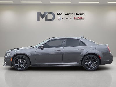 2023 Chrysler 300 Touring L