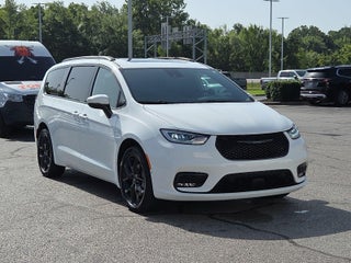 2023 Chrysler Pacifica Touring L AWD