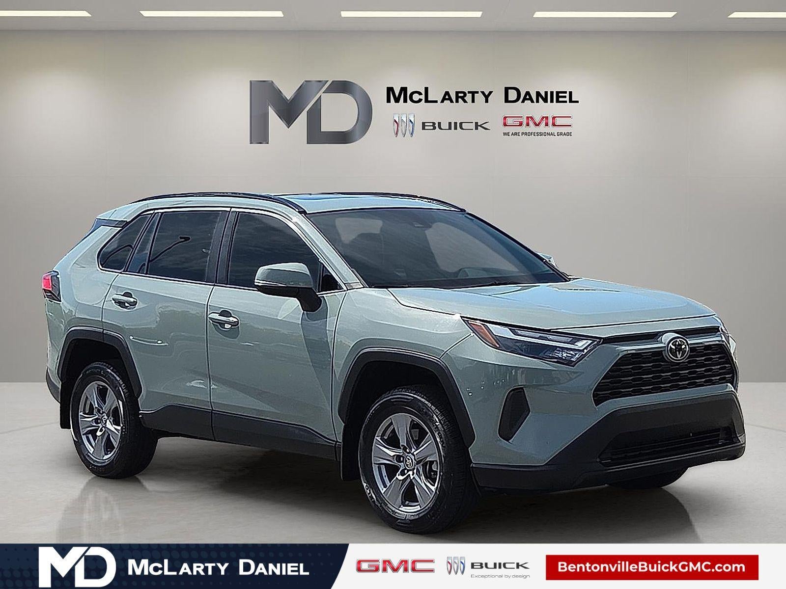 2022 Toyota RAV4 XLE