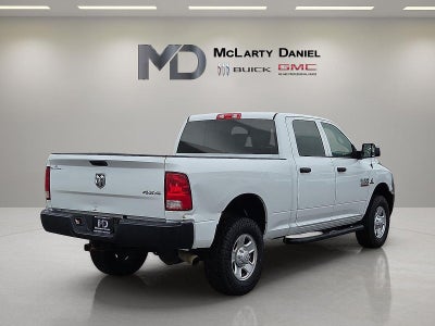 2017 RAM 2500 Tradesman Crew Cab 4x4 6'4" Box
