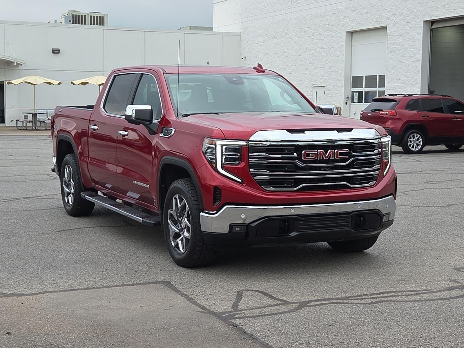2024 GMC Sierra 1500 SLT