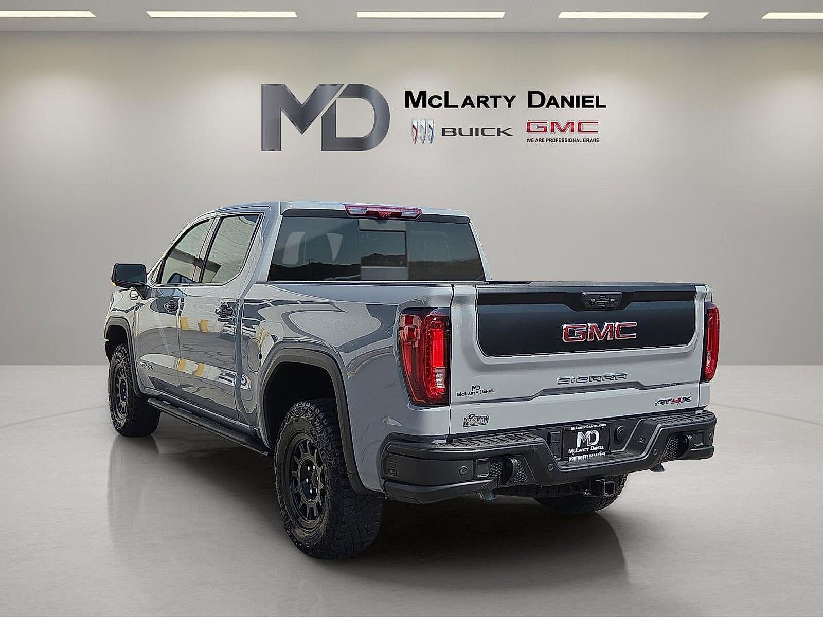 2024 GMC Sierra 1500 AT4X