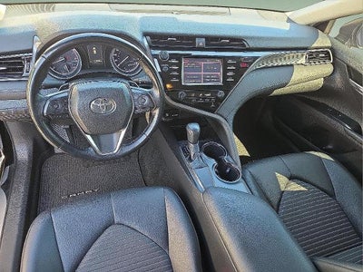 2019 Toyota Camry SE
