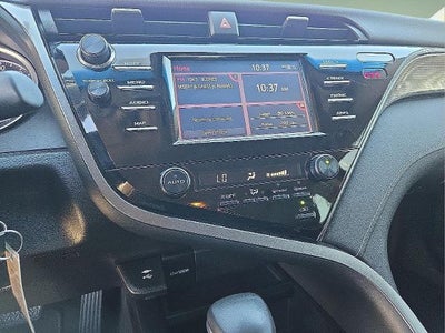 2019 Toyota Camry SE