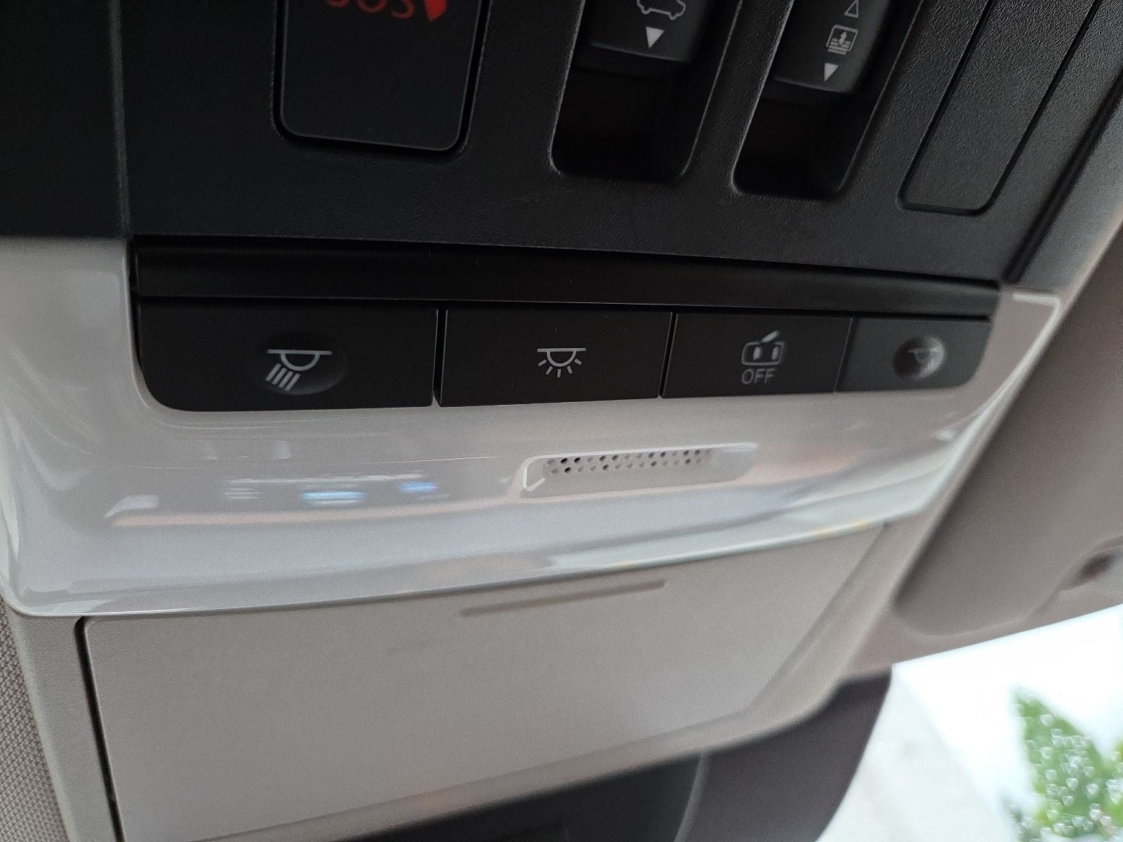 2024 Nissan Pathfinder Platinum FWD