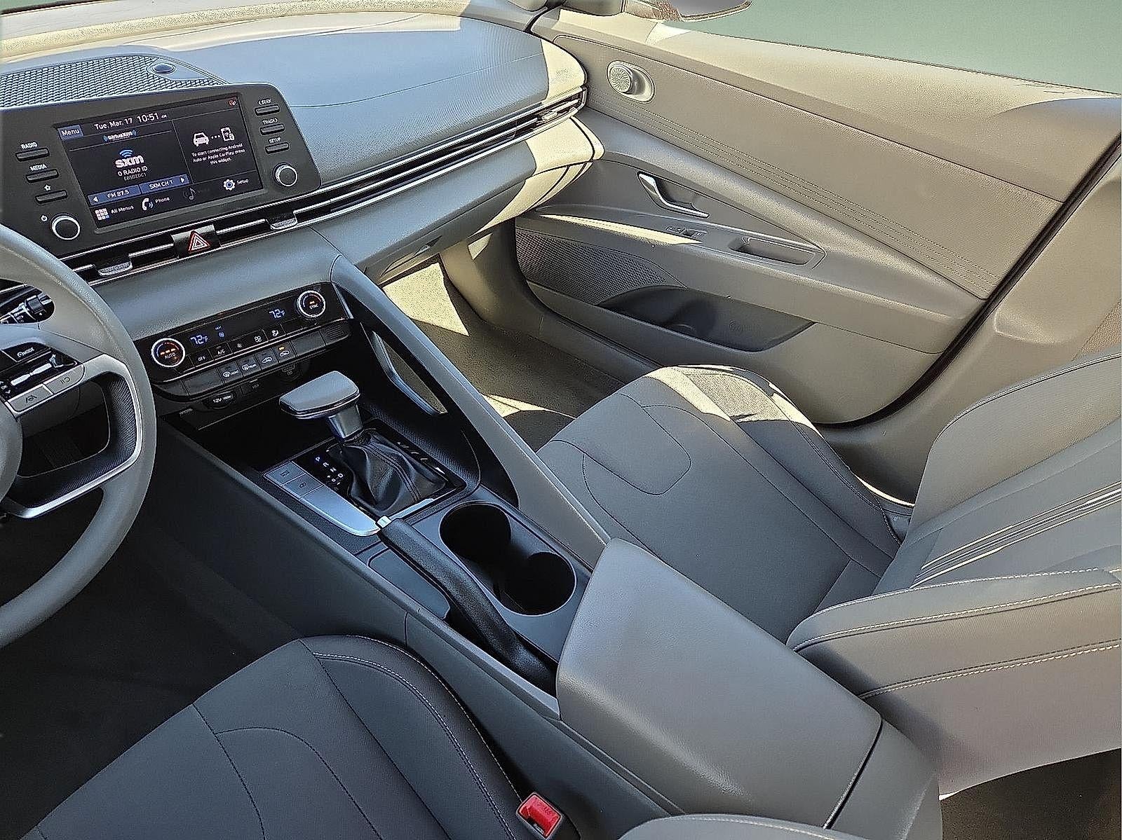 2022 Hyundai Elantra SEL