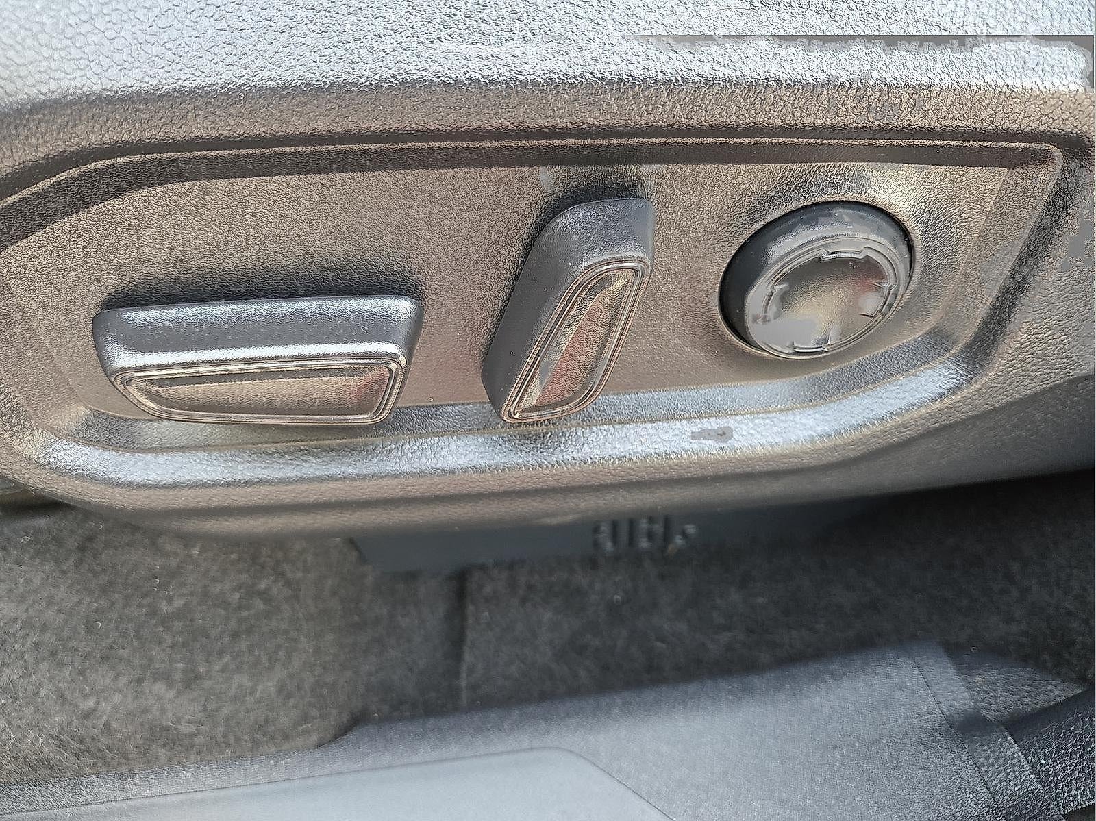 2022 Toyota Tundra 4WD Platinum