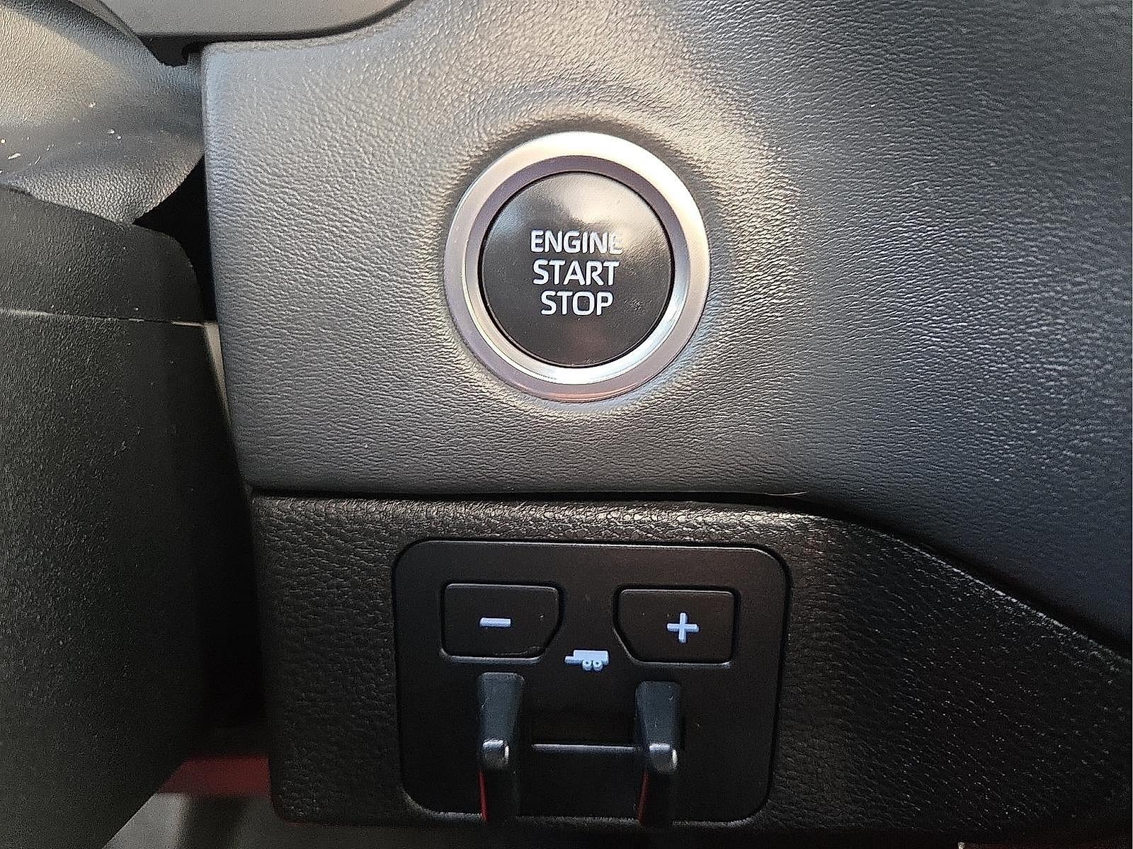 2022 Toyota Tundra 4WD Platinum