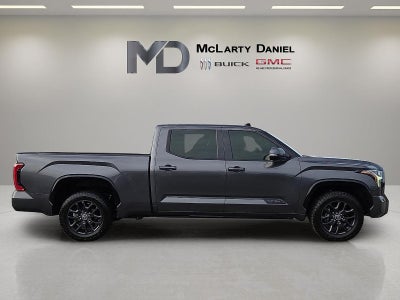 2022 Toyota Tundra 4WD Platinum