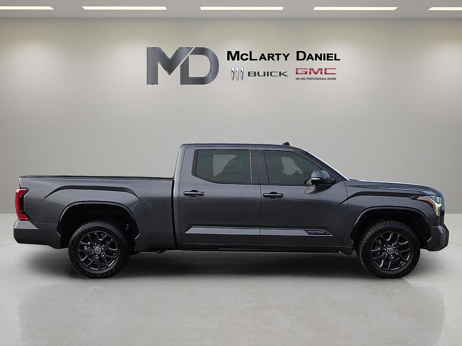 2022 Toyota Tundra 4WD Platinum