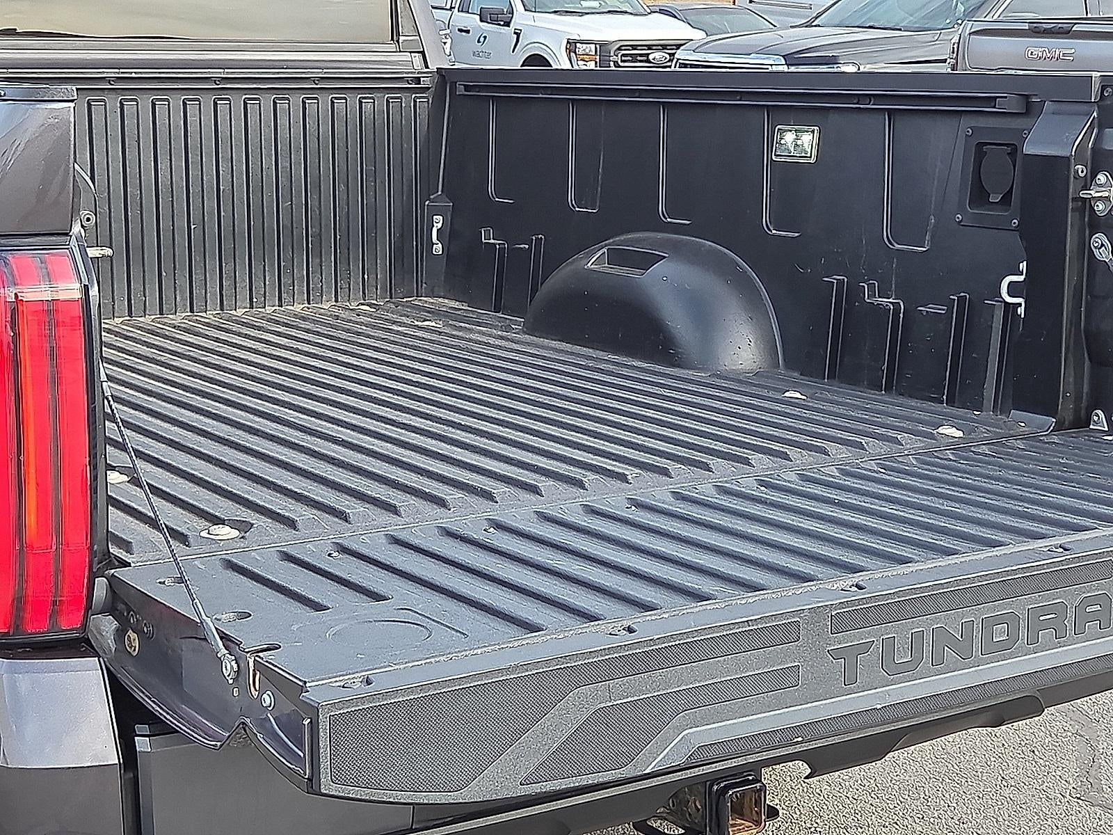 2022 Toyota Tundra 4WD Platinum