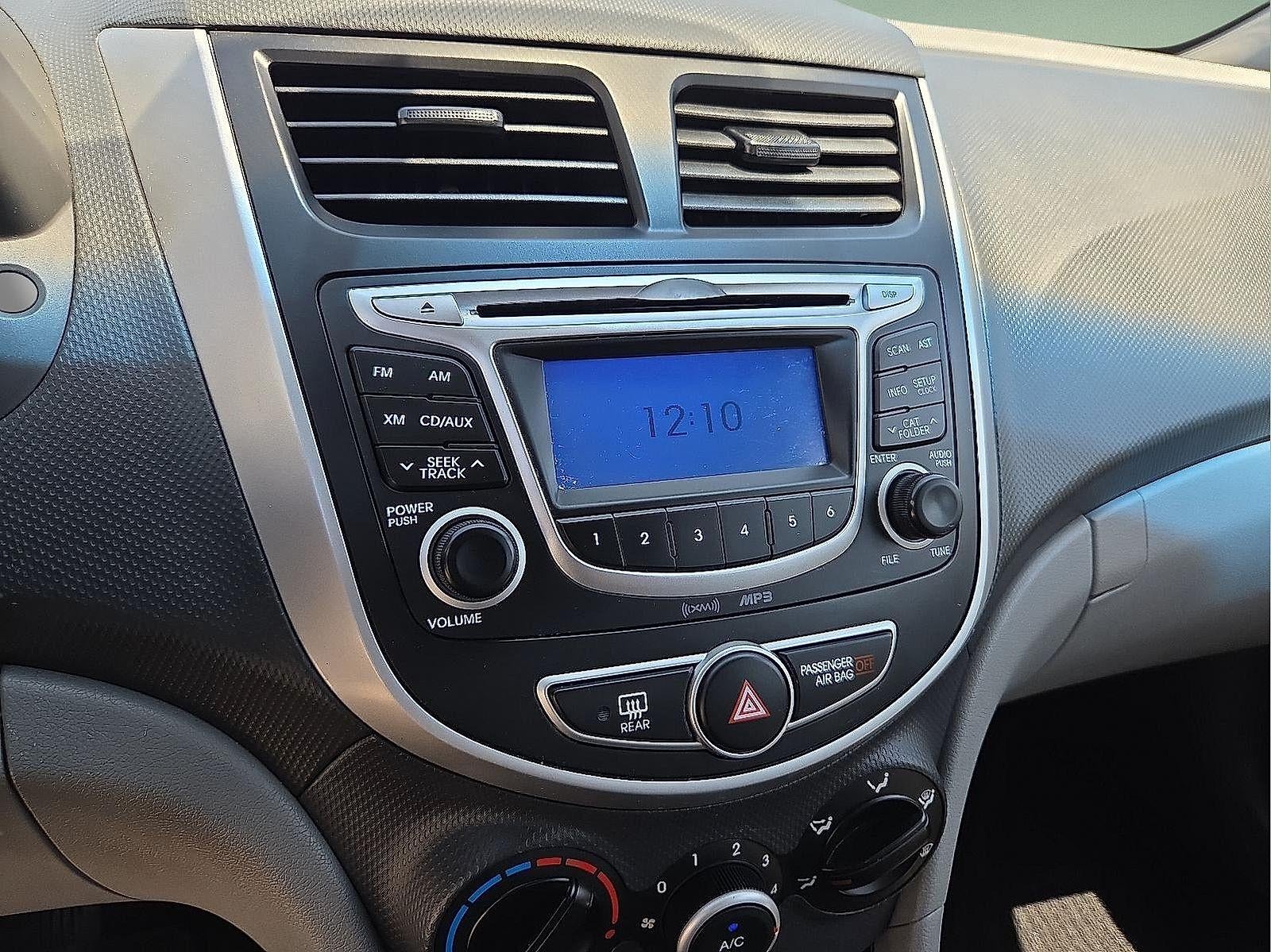 2013 Hyundai Accent GLS