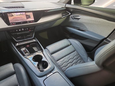 2023 Audi RS e-tron GT Base
