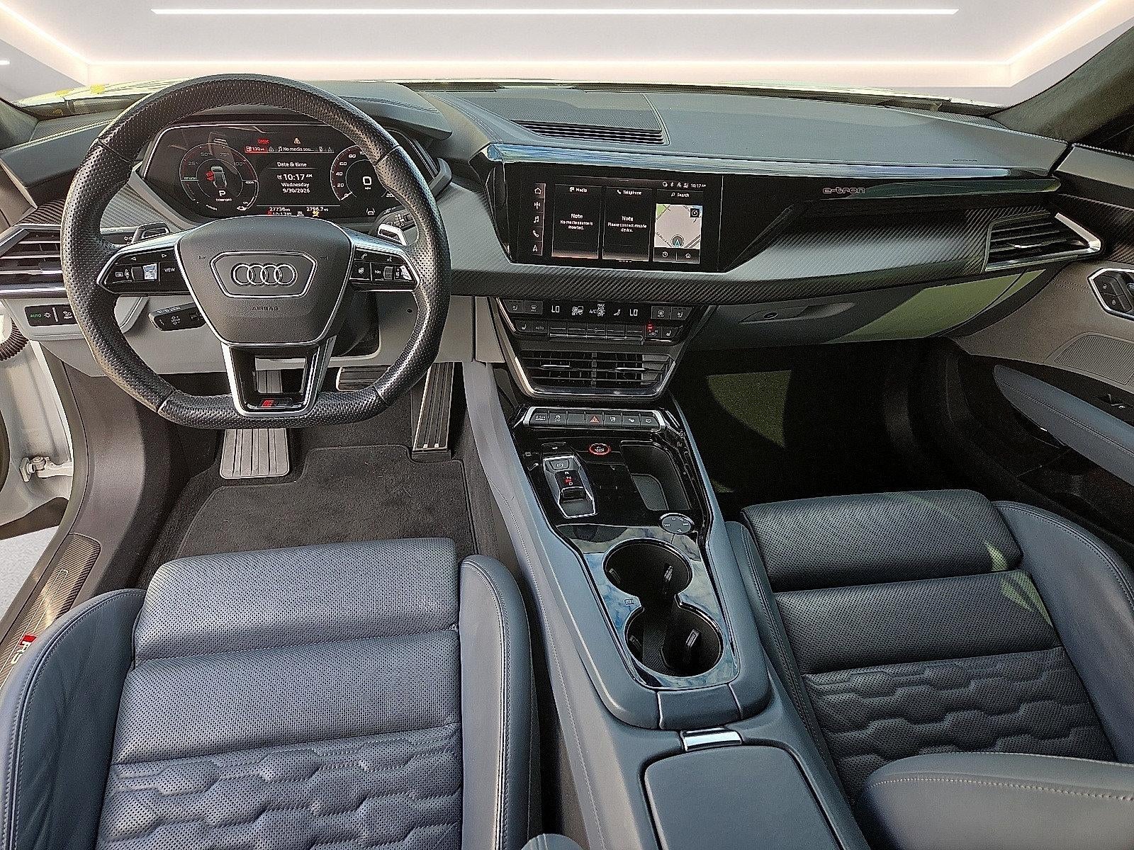2023 Audi RS e-tron GT Base