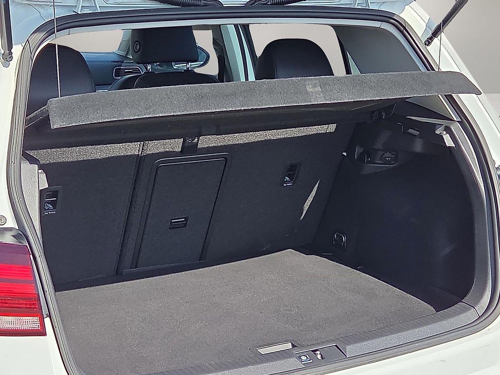 2018 Volkswagen e-Golf SEL Premium