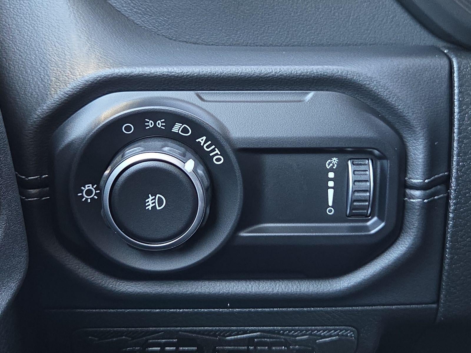 2024 Jeep Wrangler 4-Door Sahara 4x4