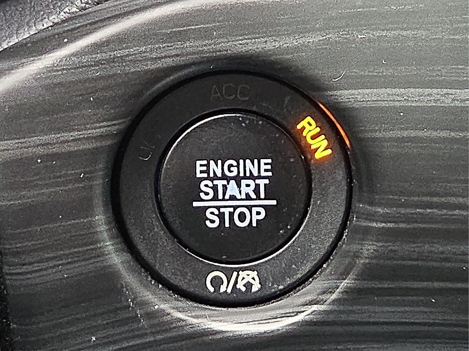 2020 Jeep Grand Cherokee Laredo E 4X2