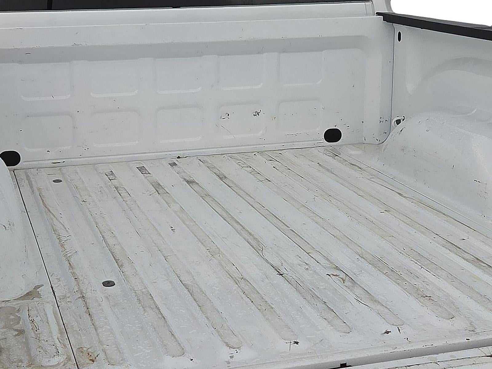 2023 RAM 1500 Classic SLT Crew Cab 4x2 5'7" Box