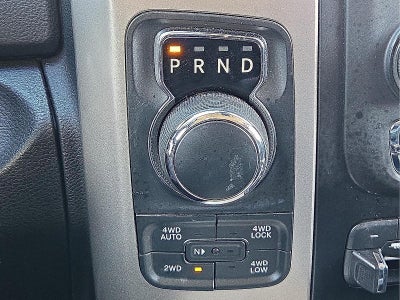 2017 RAM 1500 Big Horn Crew Cab 4x4 5'7" Box