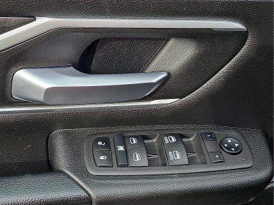 2022 RAM 1500 Big Horn Crew Cab 4x4 5'7" Box