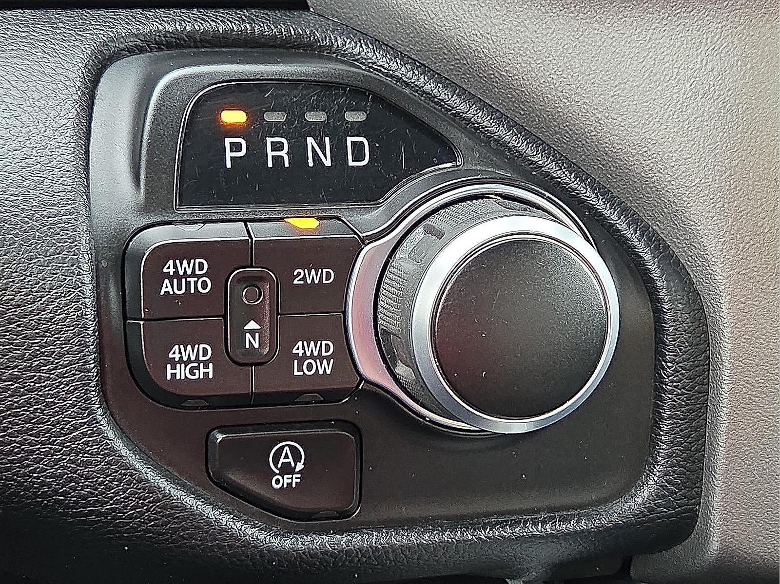 2022 RAM 1500 Big Horn Crew Cab 4x4 5'7" Box