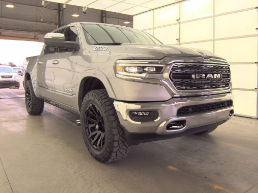 2021 RAM 1500 Limited Crew Cab 4x4 5'7" Box