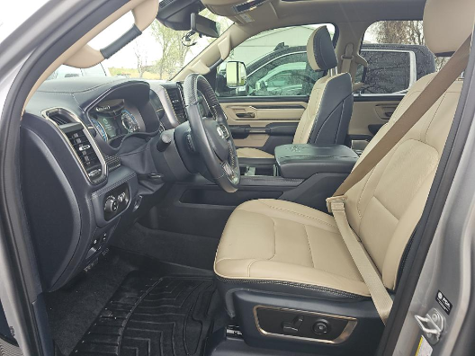 2021 RAM 1500 Limited Crew Cab 4x4 5'7" Box