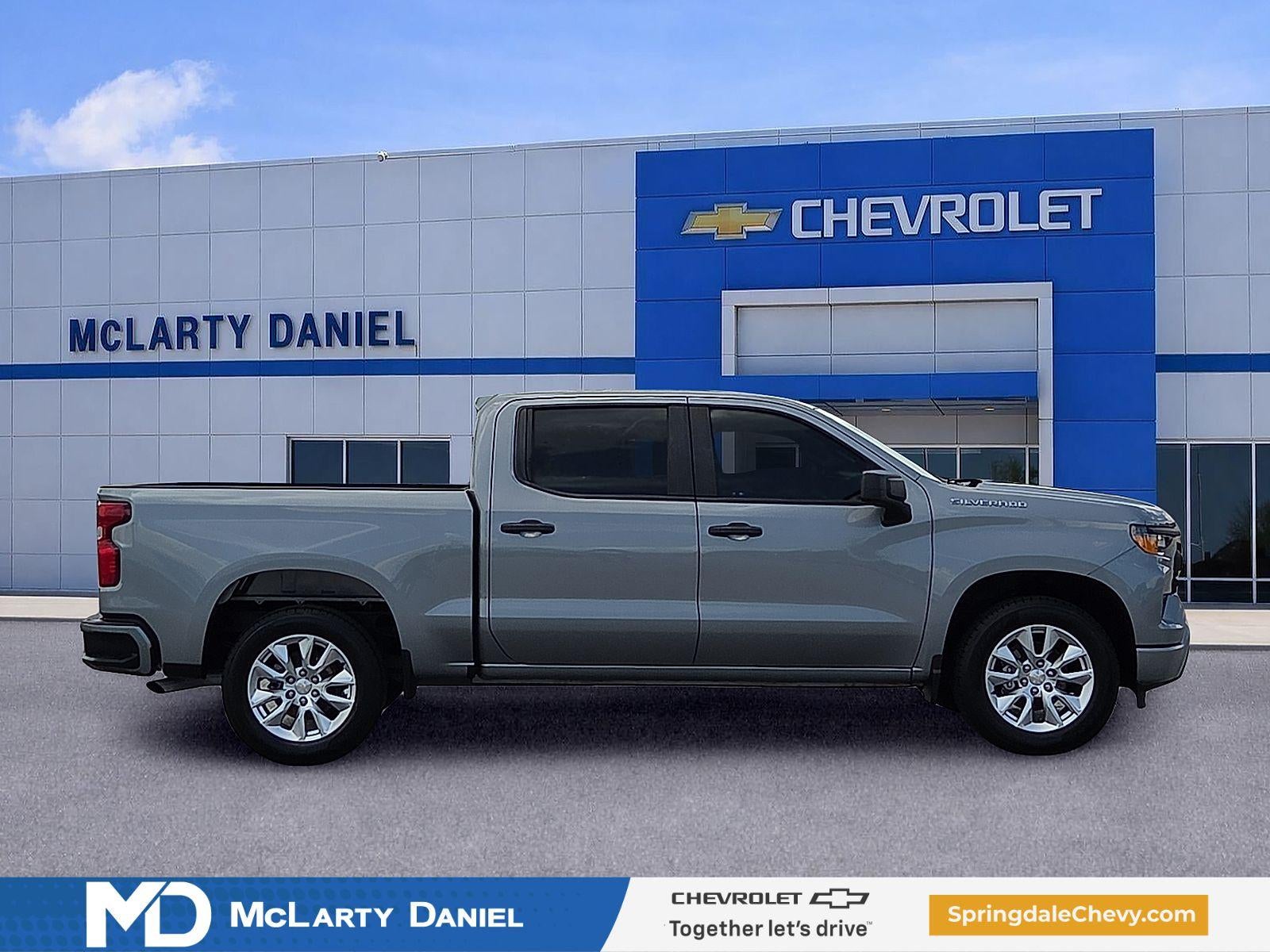 2023 Chevrolet Silverado 1500 Custom