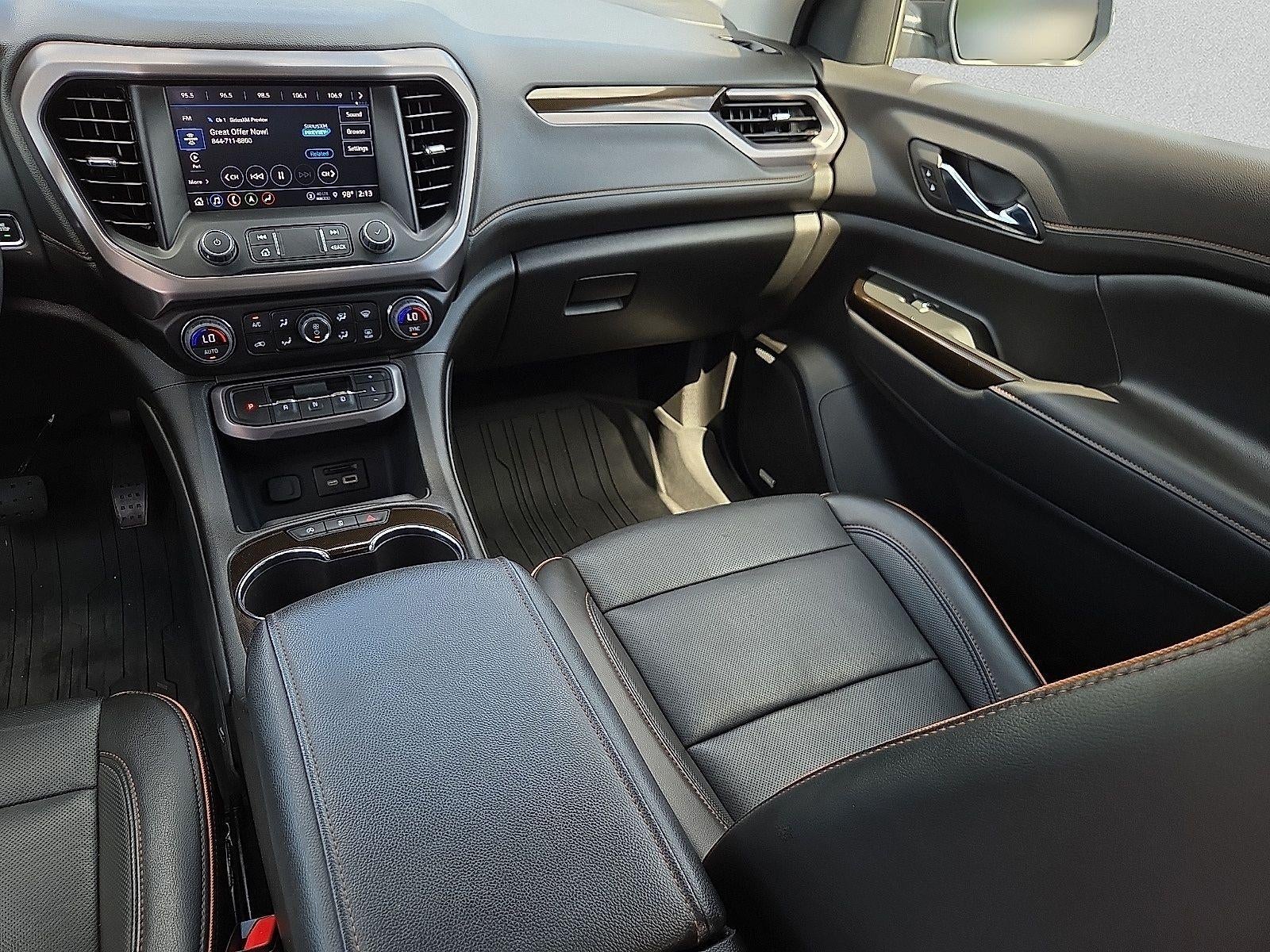 2023 GMC Acadia AT4