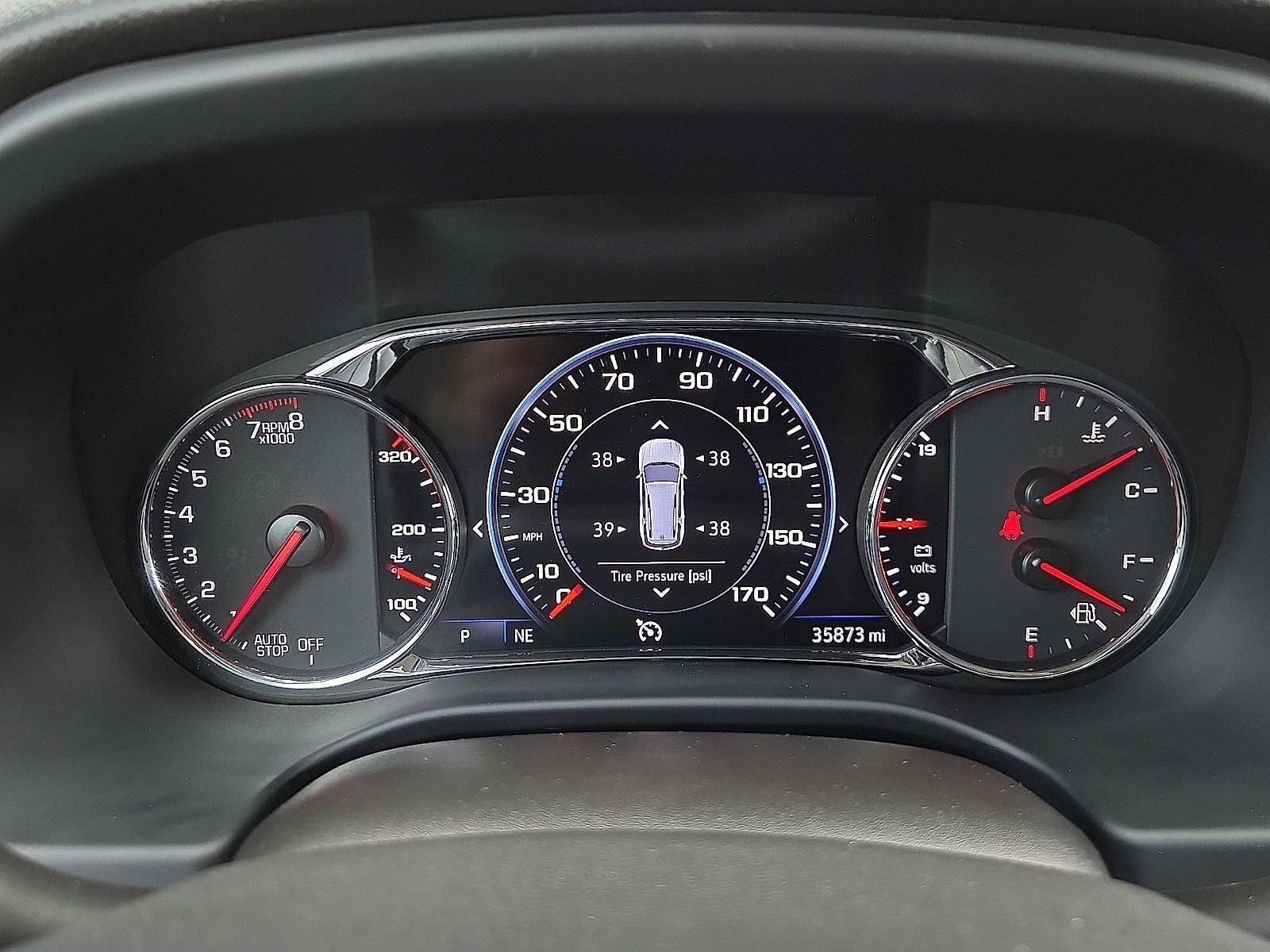 2023 GMC Acadia AT4