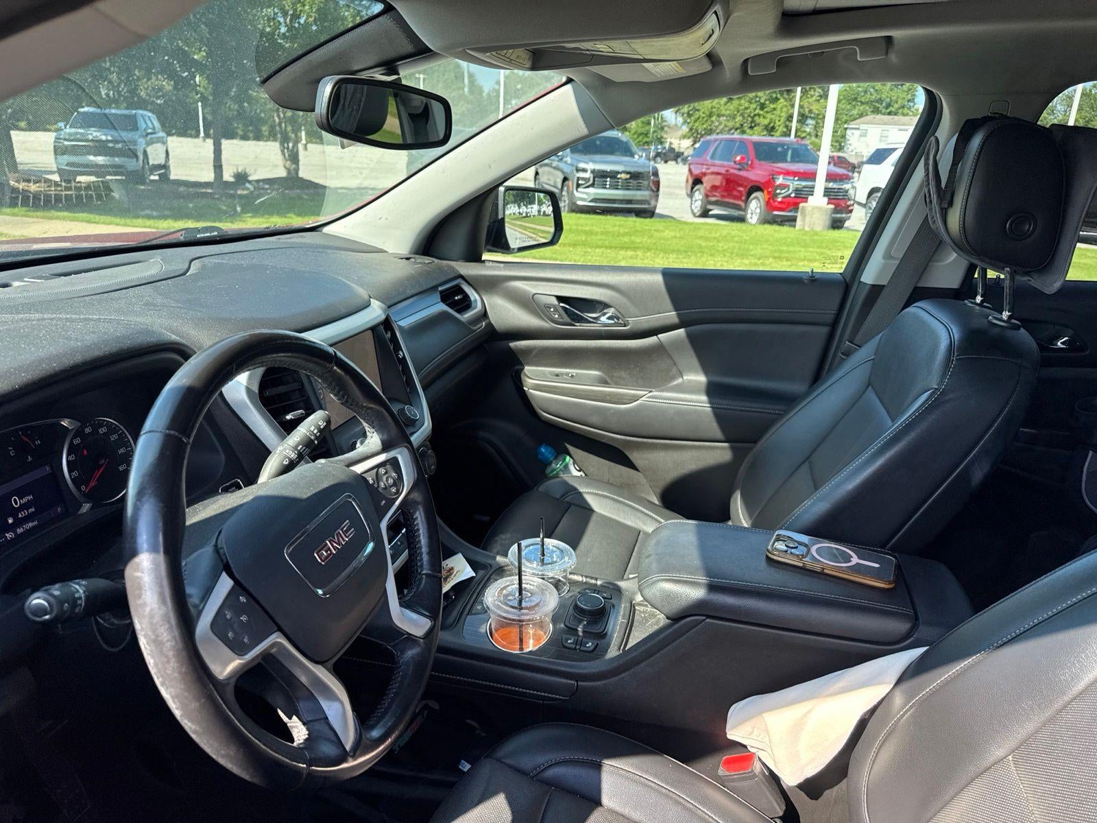 2021 GMC Acadia SLT