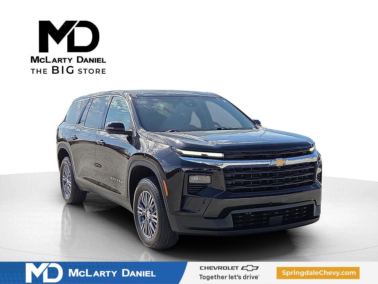 2024 Chevrolet Traverse LS