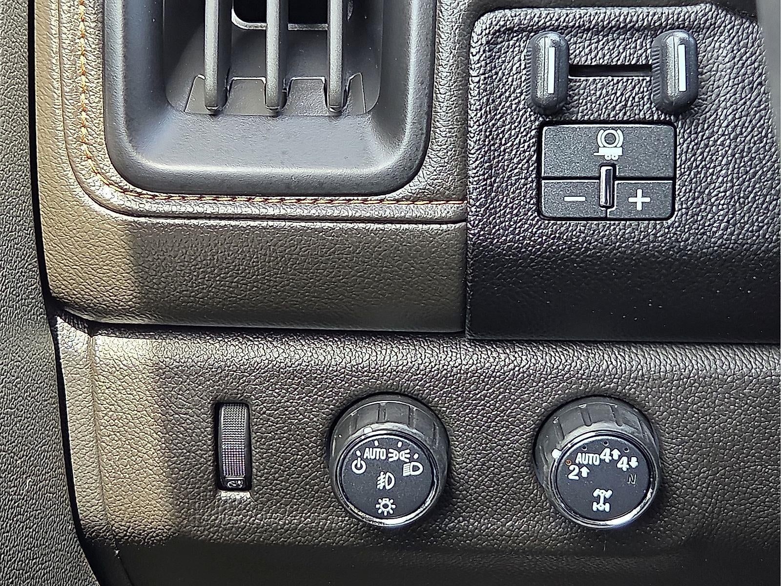 2022 GMC Canyon AT4 - Leather