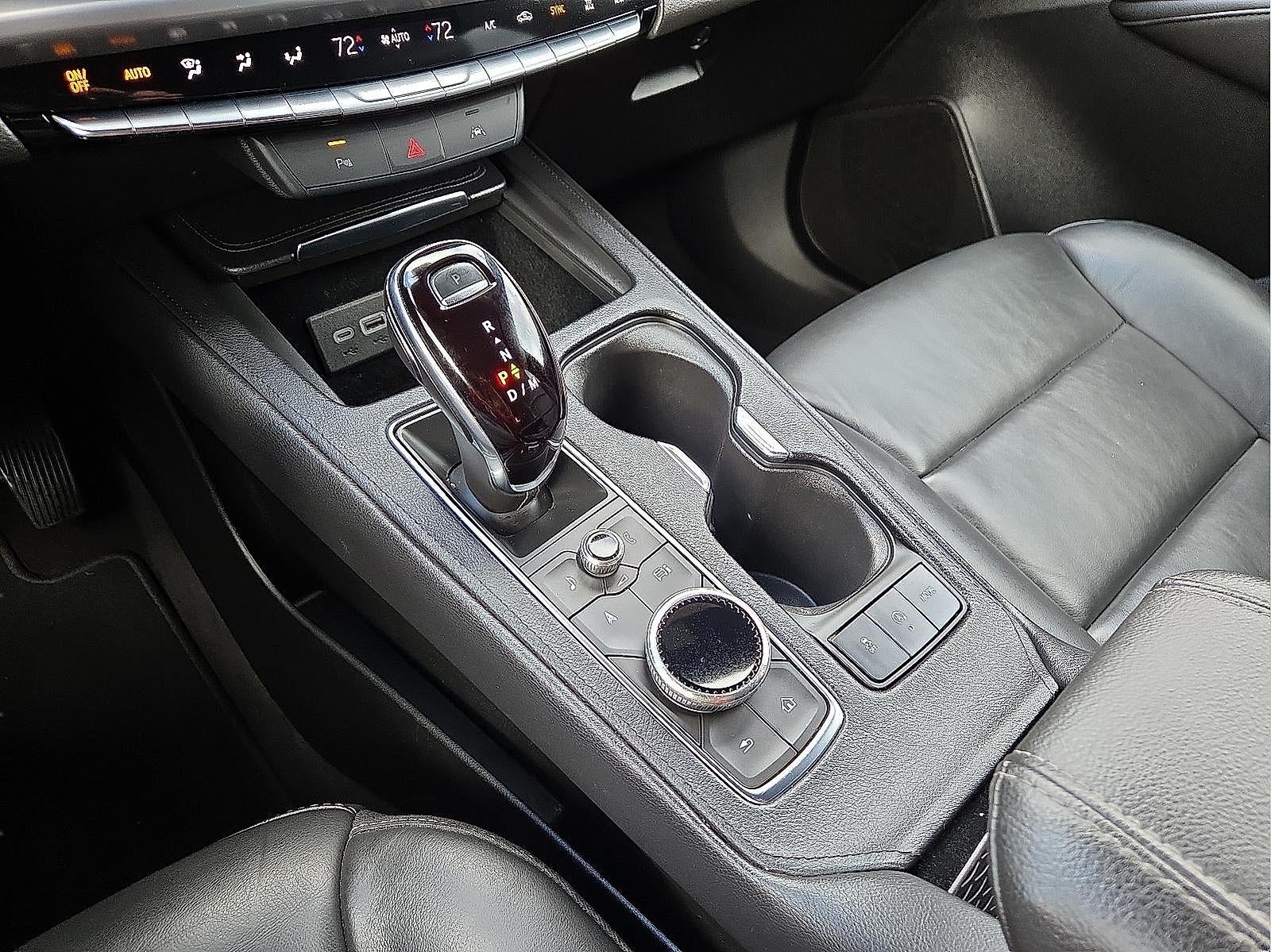 2024 Cadillac XT4 Premium Luxury