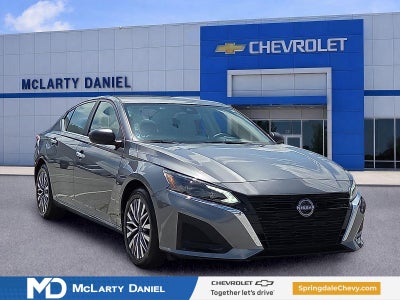 2025 Nissan Altima SV FWD